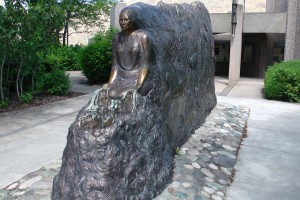 Tsceminicum Sculpture, Lewiston, ID - Tsceminicum means 'the meeting of the waters.' The sculpture honors Nez Perce heritage with a symbolic Earth Mother from whose hands the rivers flow."